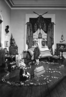 Brooklyn Museum: A Victorian Christmas