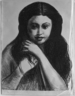 Tete de femme de face