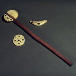 Axe charm (A-ya-tsu-wa-nai)