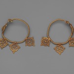 Earrings with Open Work Wheels