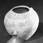 Pear-Shaped Pot