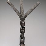 Bow Stand (Nsakakabemba)