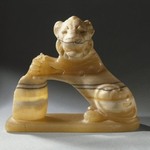 Lion Holding Vessel