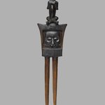 Comb with Face, Lizard and Cross-legged Figure (Yisanuna)