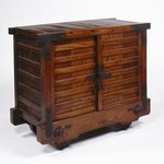 Kuruma-Dansu (Chest of Drawers)