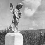 [Untitled] (Childs Grave Marker)