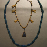 Single Strand Necklace with Barrel Beads