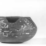 Flat Urn