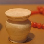 Kohl Jar with Cover