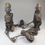 Chain with Figures