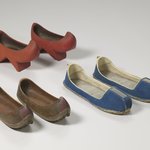 Pair of Womens Shoes (Jingshin)