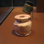 Breccia Kohl Pot