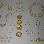 Diadem of the Pediment Type: Left End